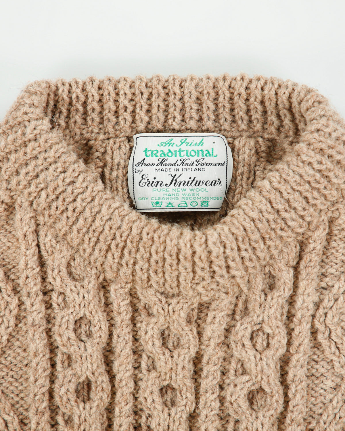 Vintage Erin Knitwear Made In Ireland Wool Aran Cable Knit Chunky Heavyweight Jumper - XL
