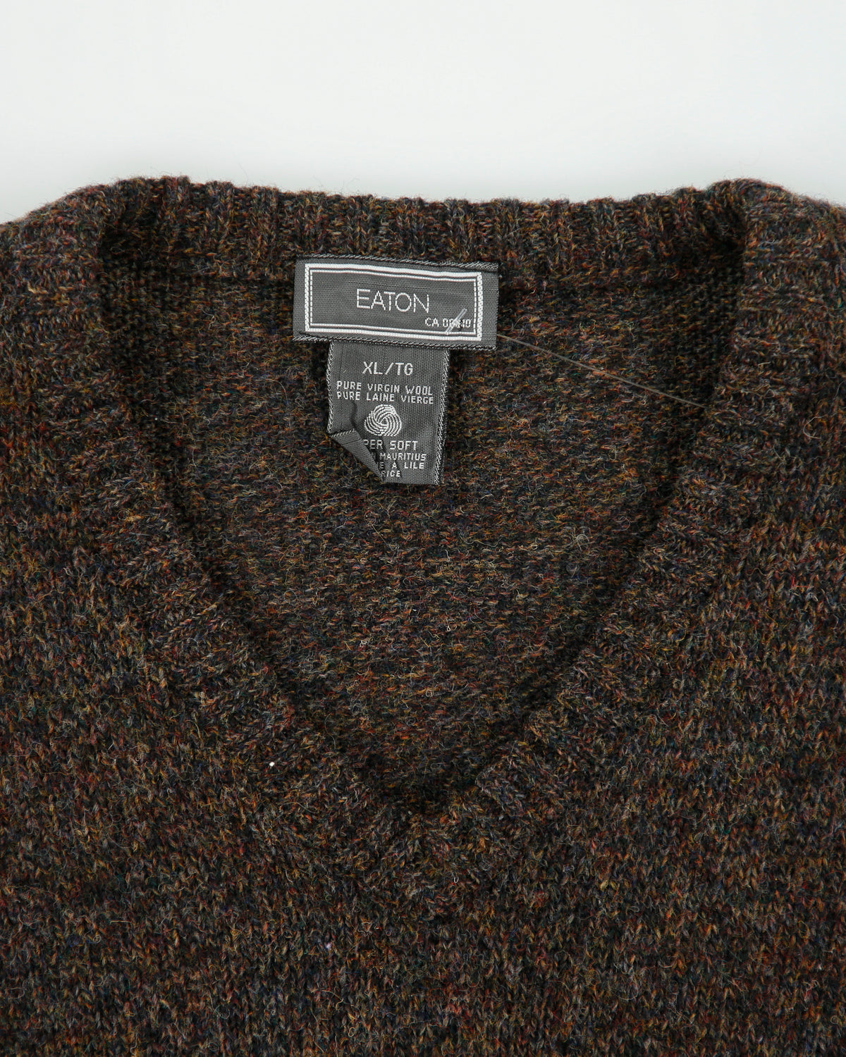 Vintage 1990s Eaton Speckled Wool Knit V-Neck Jumper - XL