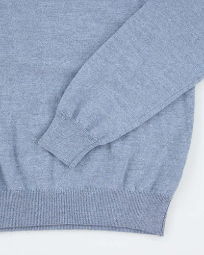 Mens Deadstock Light Blue Merino Wool V-Neck Jumper - L