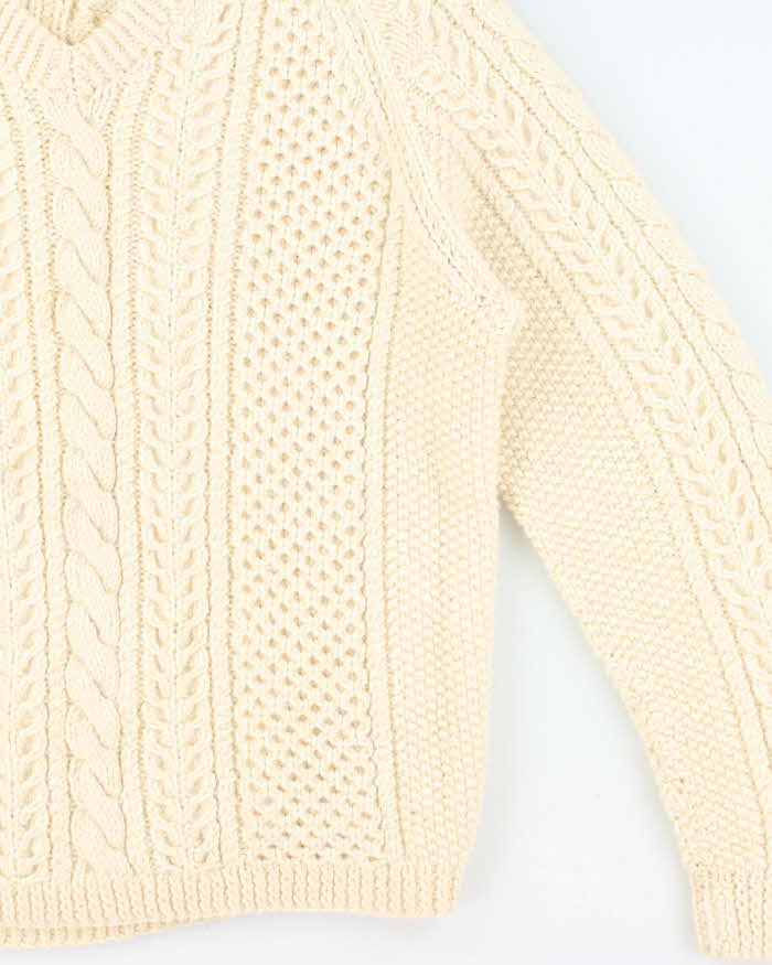 Vintage 1990s Chunky Wool Cable Knit V-Neck Knit Jumper - L