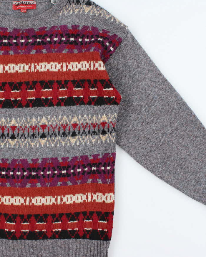 Vintage 90s Grenadier Pattern Wool Jumper - L