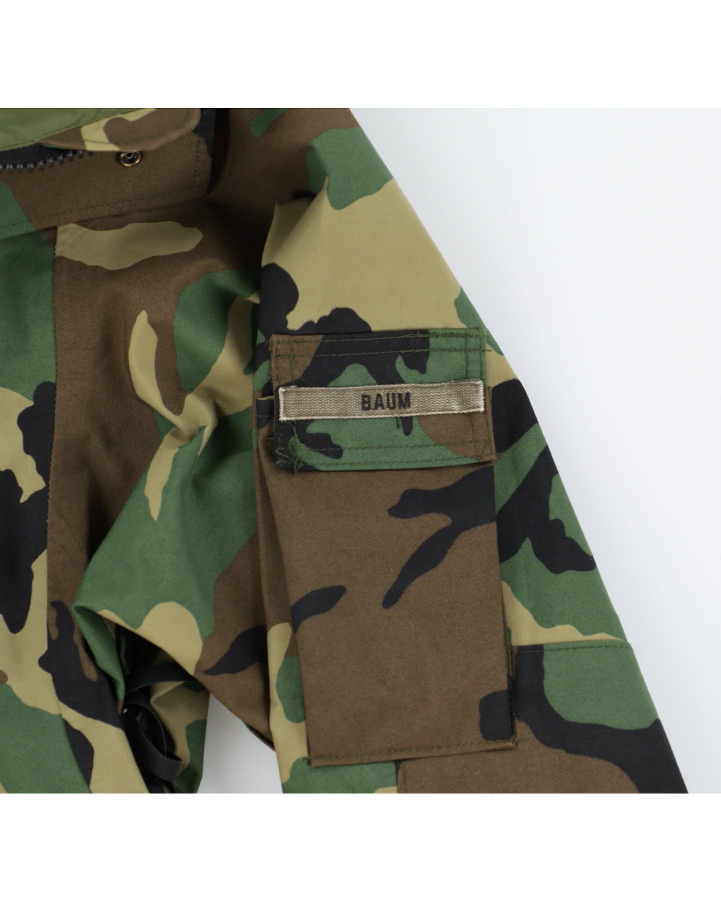 00s US army Woodland Camo Waterproof Parka - XL