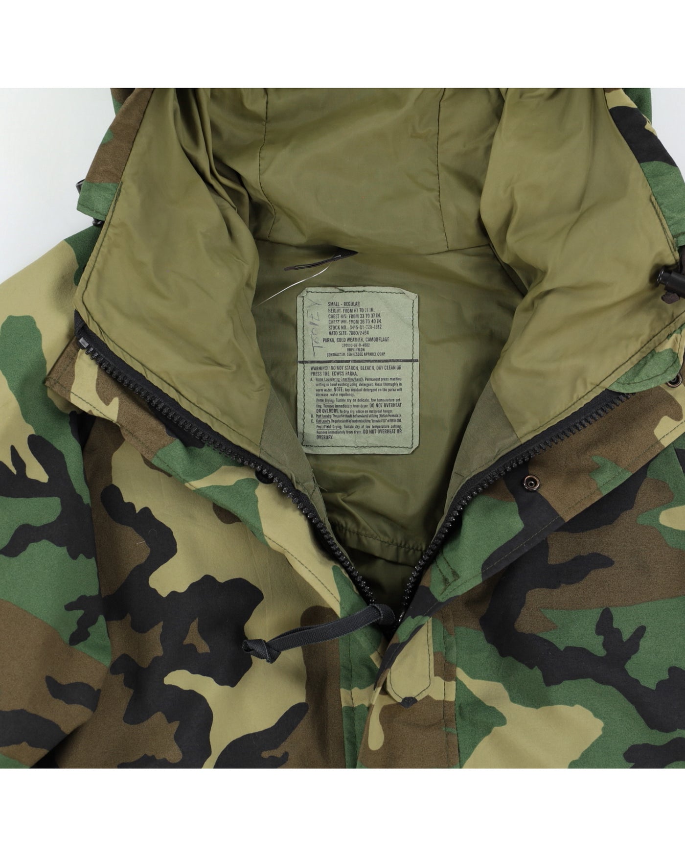 90s Woodland Camo Gore-Tex Parka - M