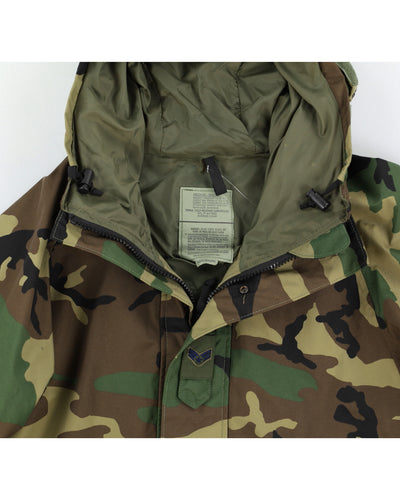 90s Woodland Camo Gore-Tex Parka - L