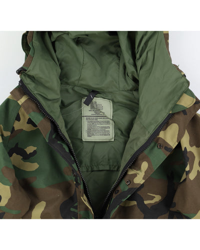 90s Woodland Camo Gore-Tex Parka - L