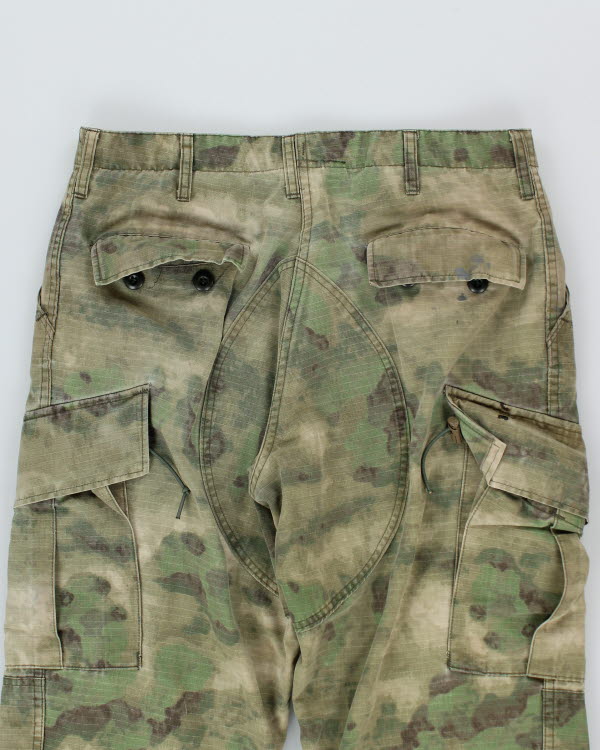 Vintage 90's Military Green Woodland Splatter Cargo Trousers - W30 L34