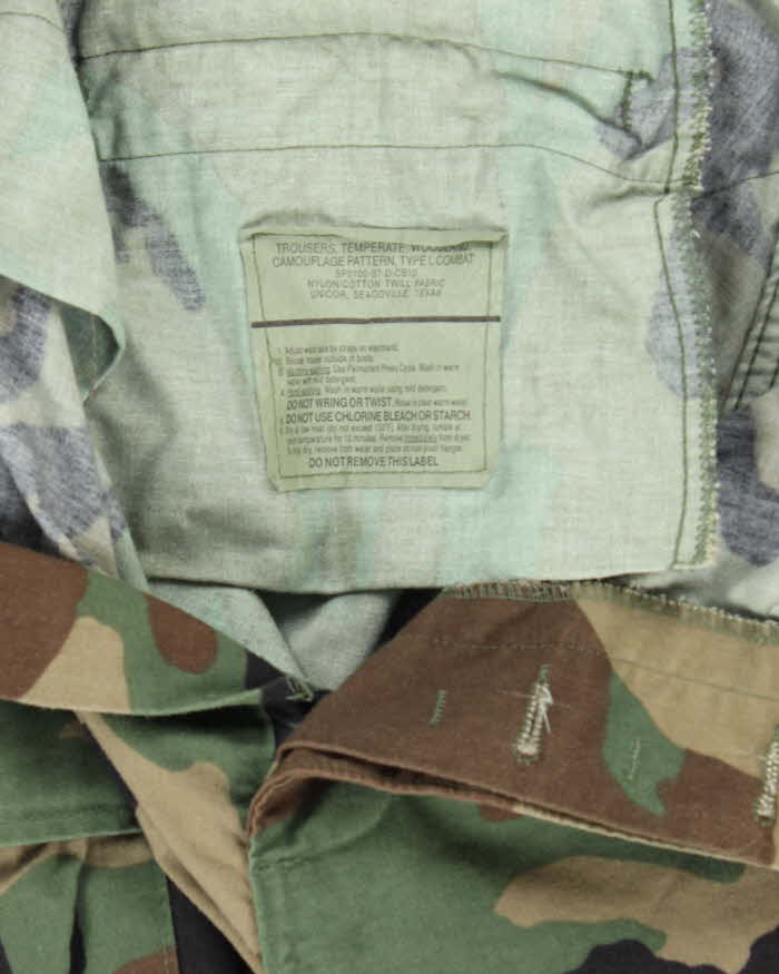 Vintage 90's Woodland Camouflage Military Cargo Trousers - W32 L32