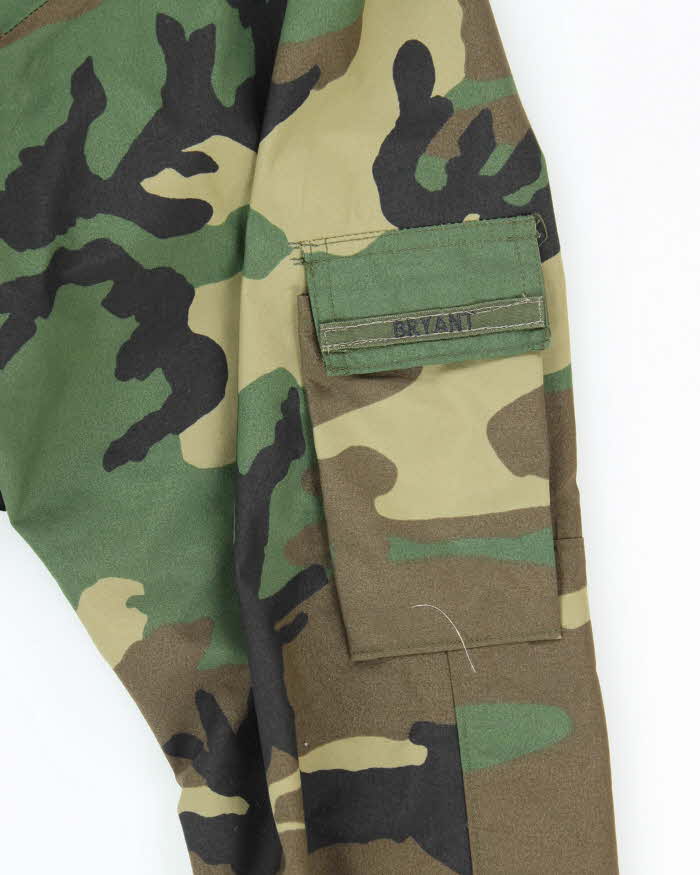 00s Vintage US Army Gore-Tex Woodland Camo Parka - Medium Regular