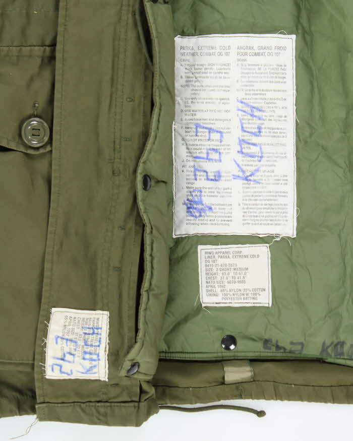 80s Vintage Canadian Army ECW Parka &amp; Liner - Large
