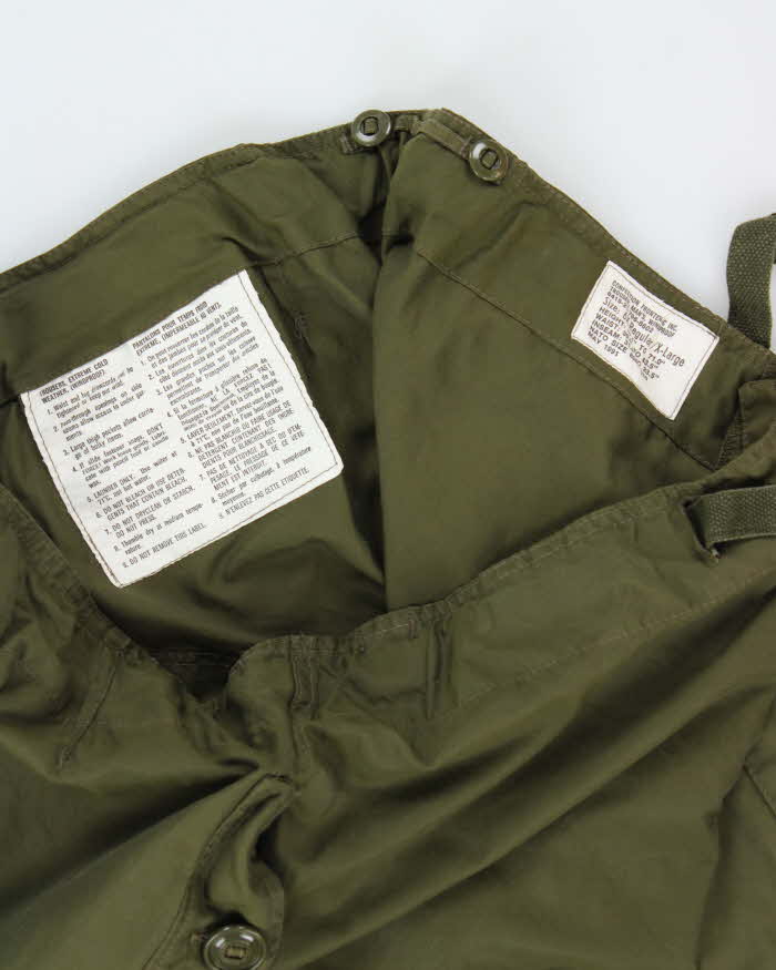 90s Vintage Canadian Army Cold Weather Trousers Shell - 42x28