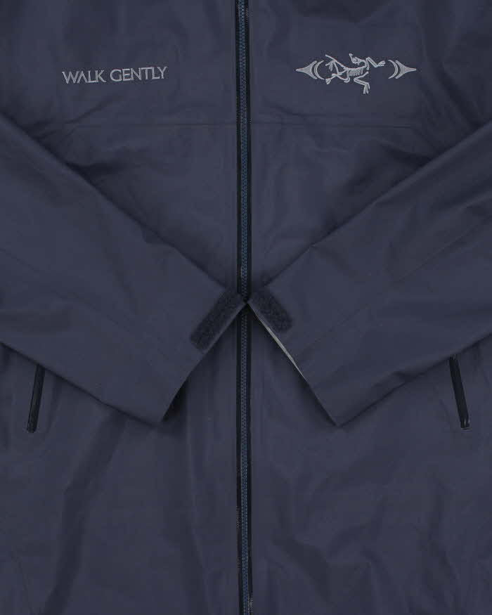DS 2025 Arc'teryx Walk Gently Gore-Tex Recco Beta SL Jacket - L