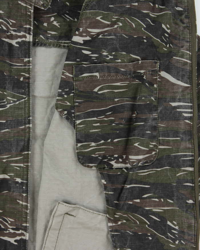 Vintage Y2K 00s éS Skateboarding Canvas Tiger Camo Harrington Jacket - M