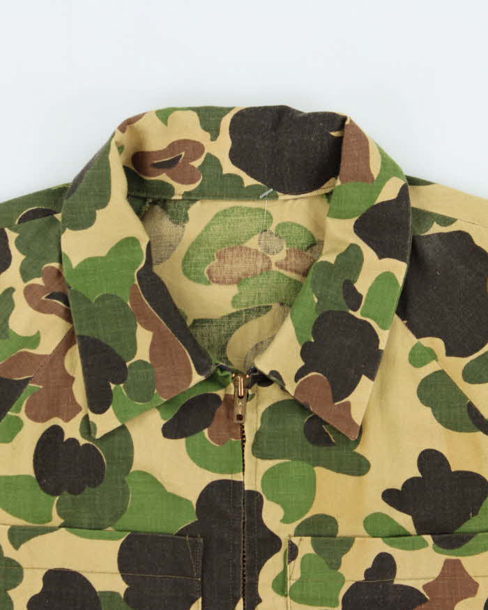 Vintage 1960s Duck Camo Made In USA Canvas Field Hunting Jacket - L