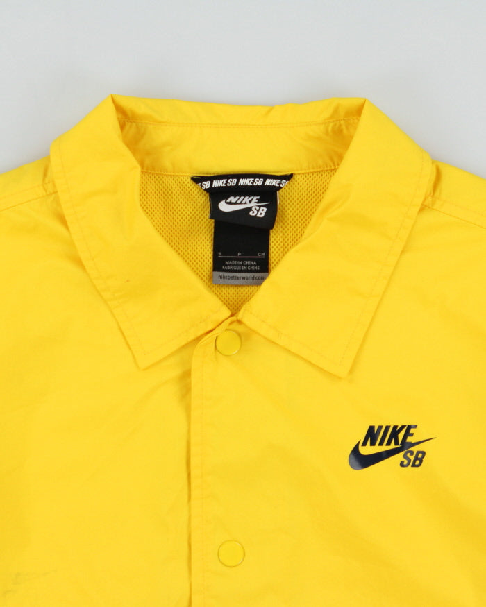 Vintage Nike SB Yellow Softshell Skateboarding Coach Jacket - S