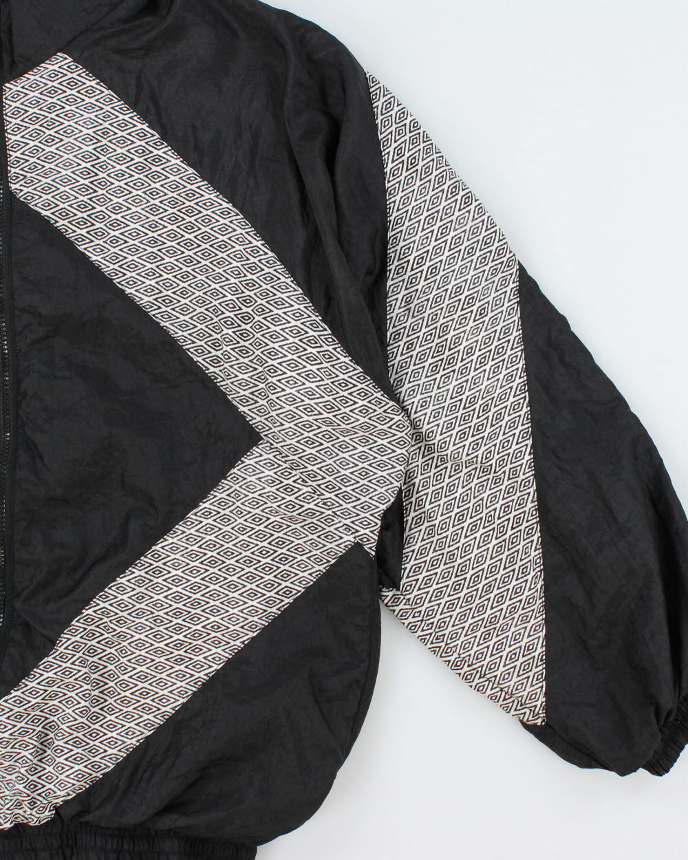 Vintage 1990s Umbro Monogram Embroidered Soft Shell Windbreaker Jacket - M
