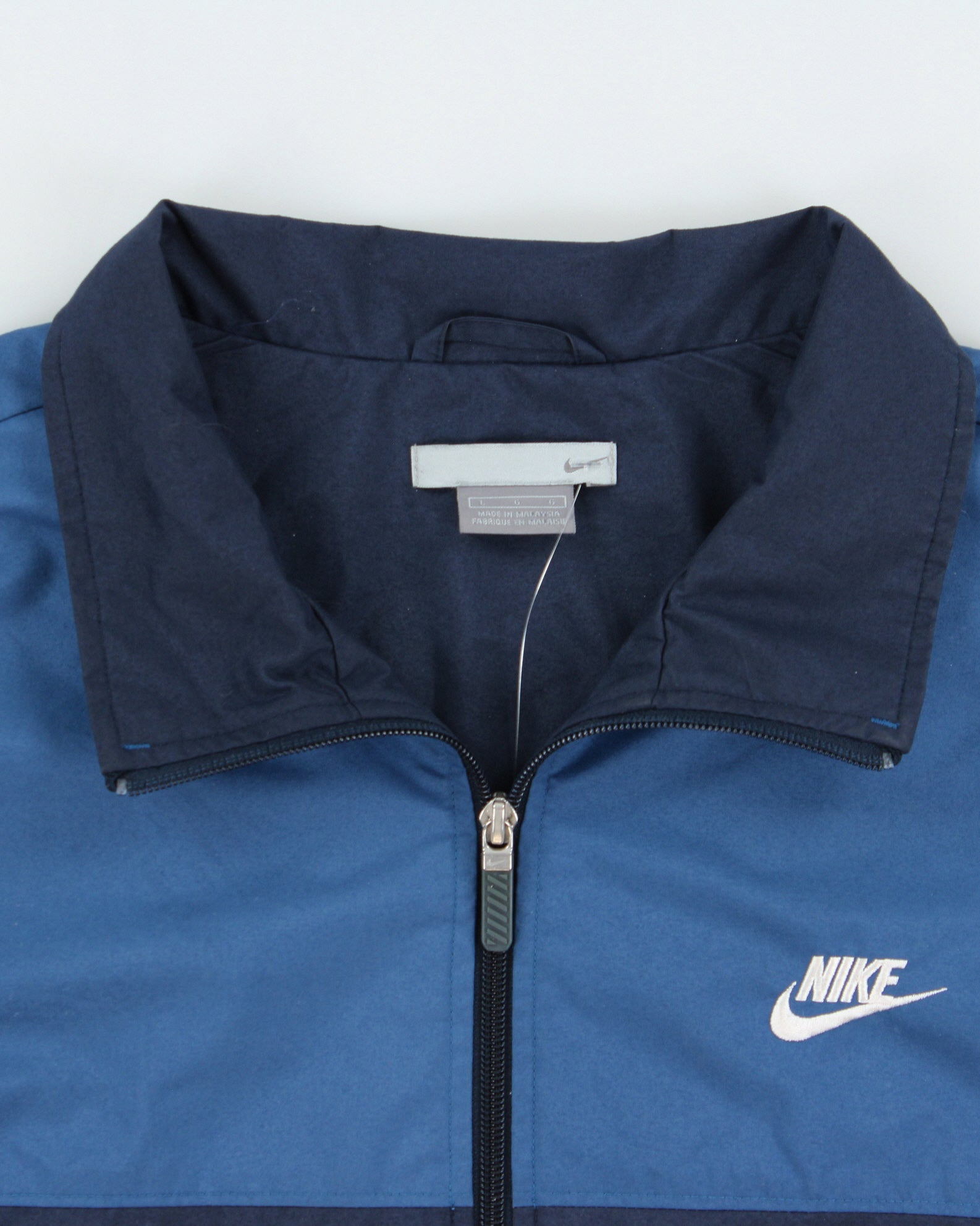 Vintage Y2K 00s Nike Two-Tone Embroidered Shell Windbreaker Jacket