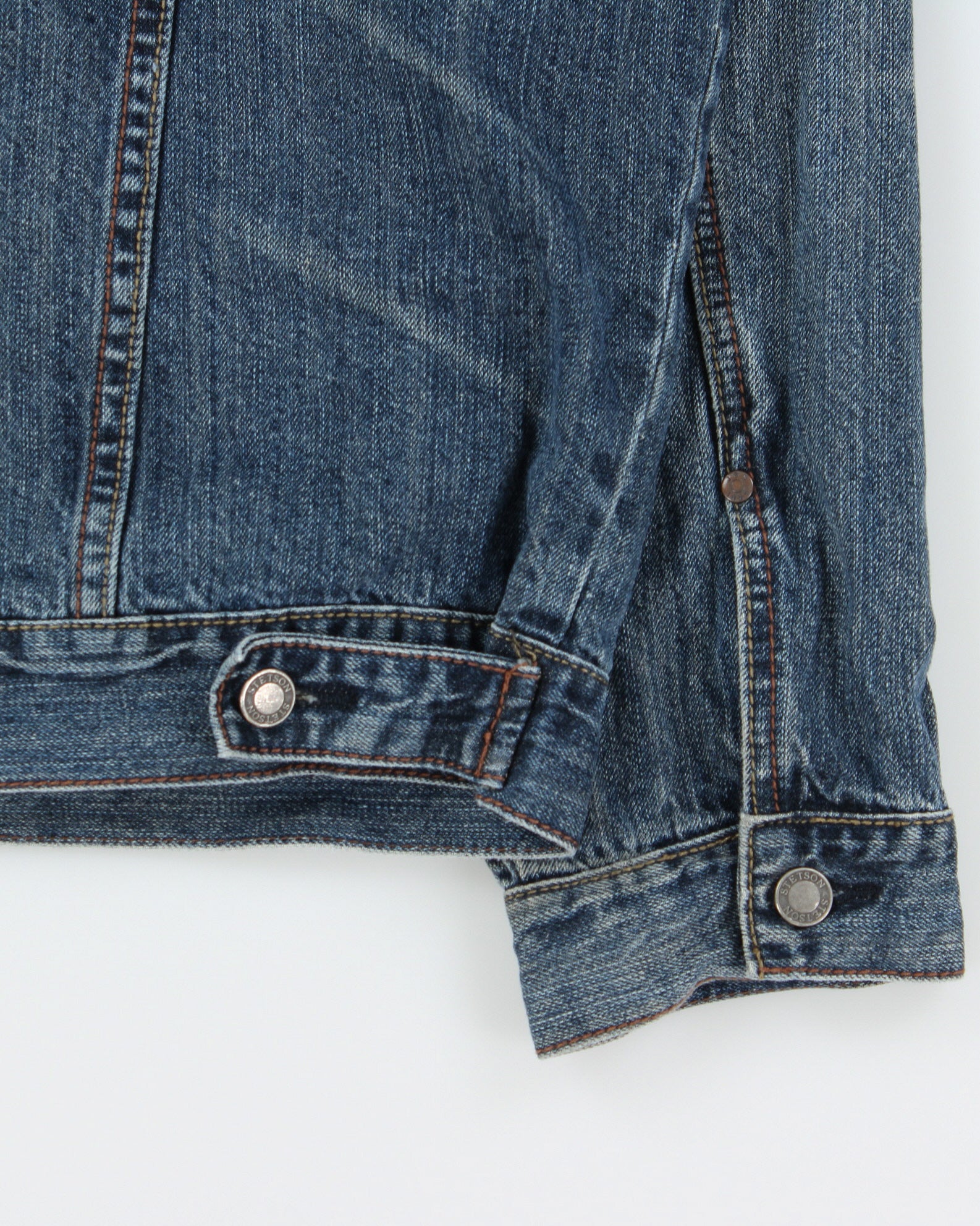 Vintage Y2K 00s Stetson Medium Wash Denim Trucker Jacket - L