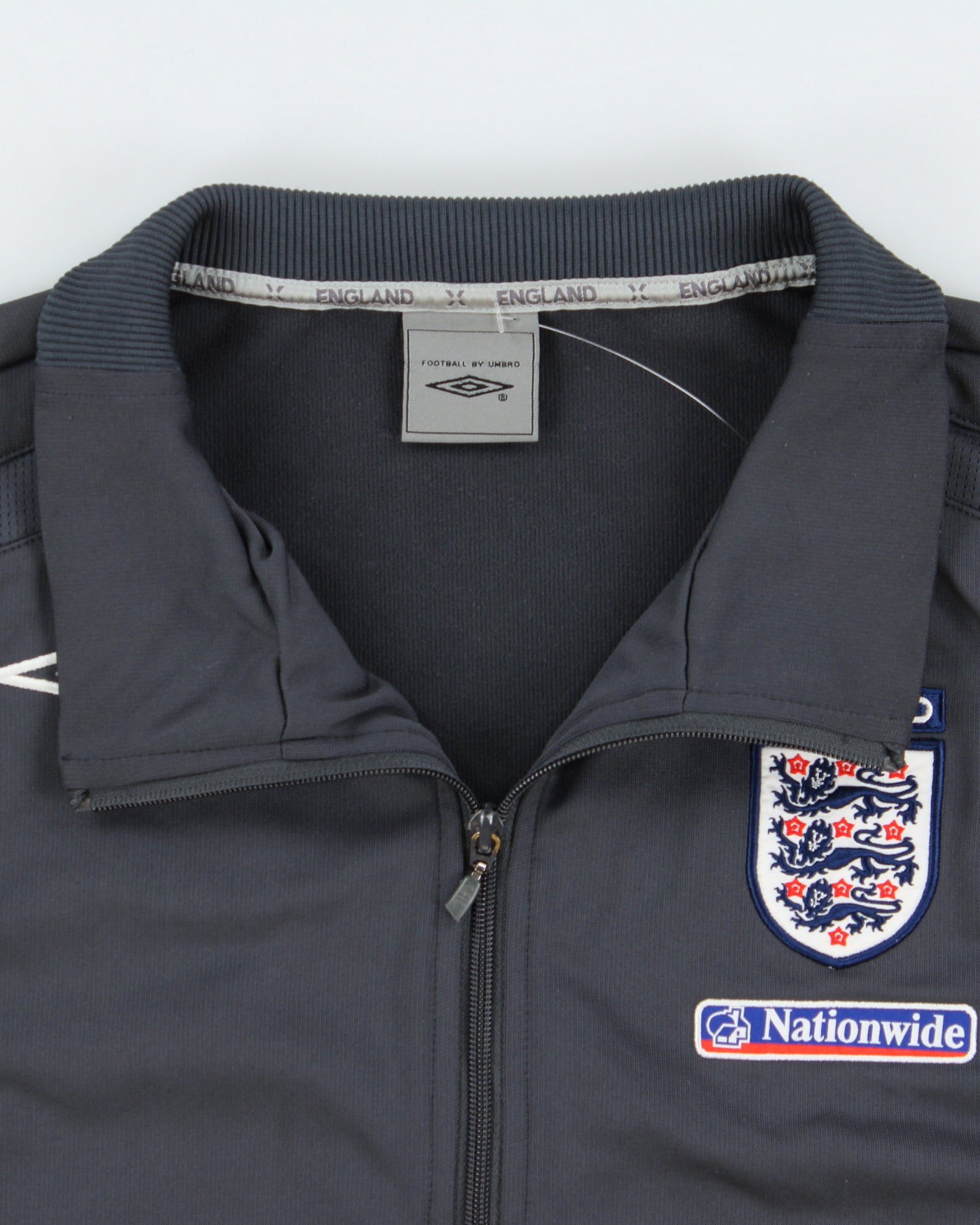Vintage 2006-07 Umbro England Football Training Track Jacket - XL