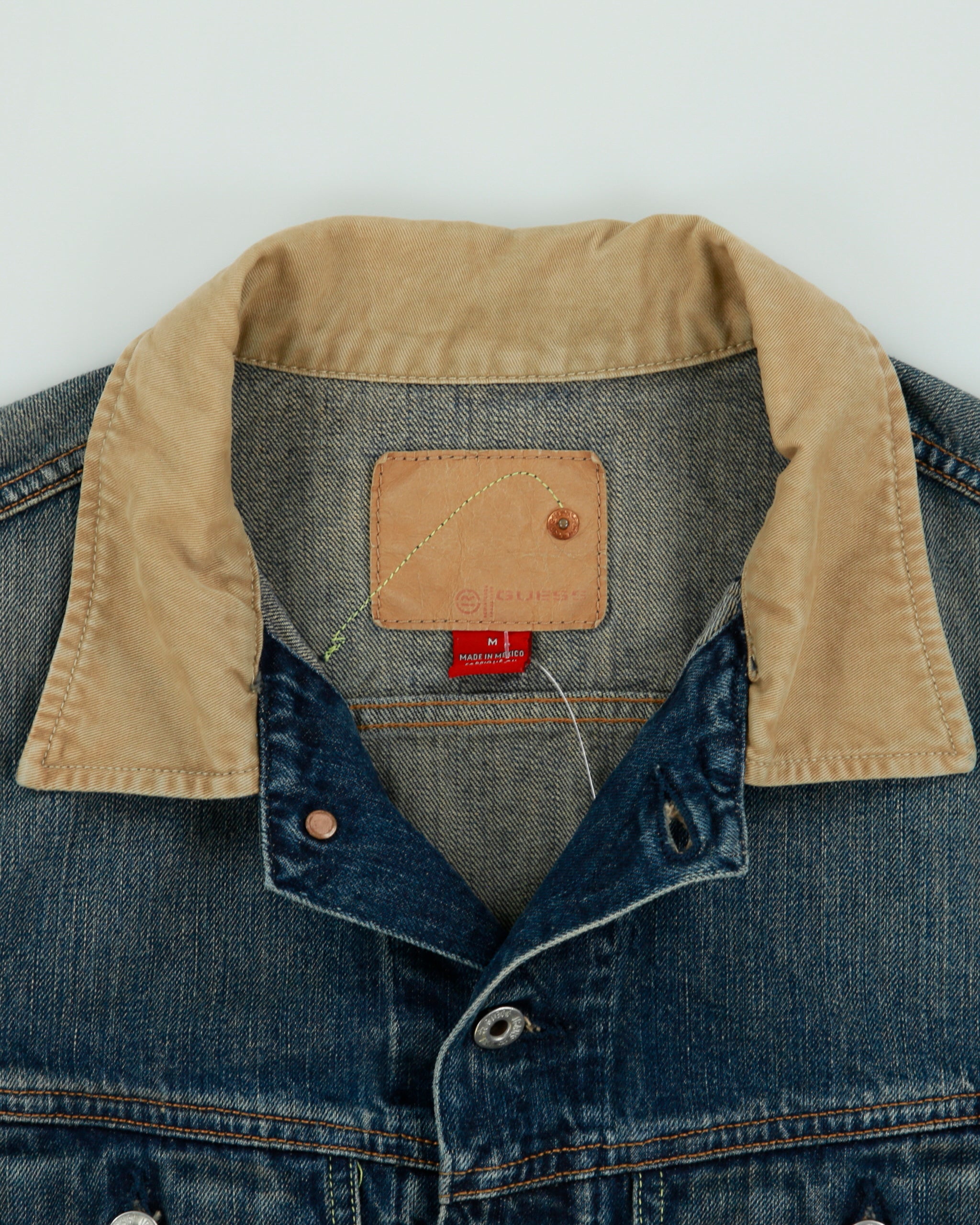 Vintage Y2K 00s Guess Jeans Canvas Collar Distressed Denim Trucker Jacket - M