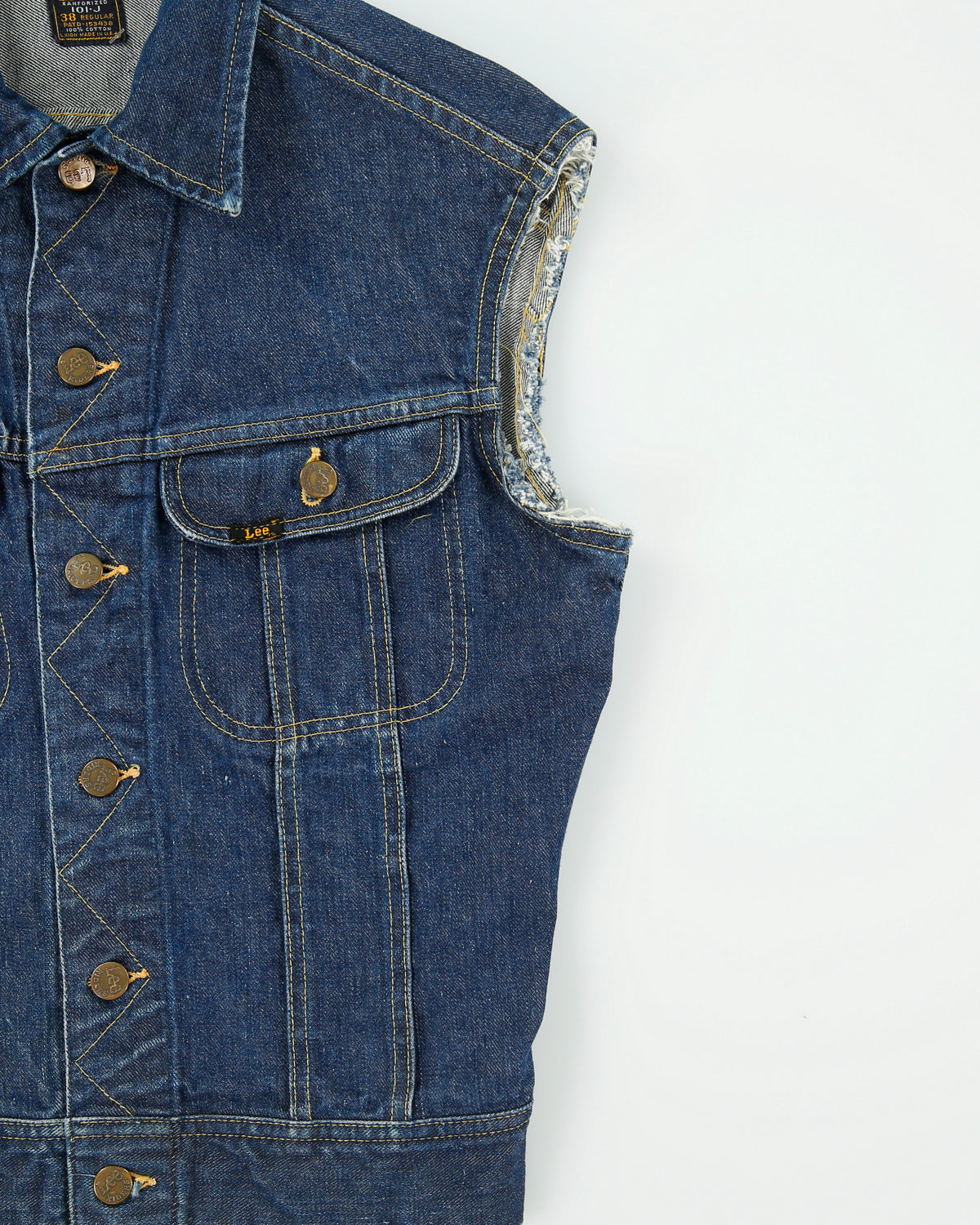 Vintage 1960s Lee 101-J Union Made In USA Sanforized Raw Indigo Demim Sleeveless Trucker Jacket - M