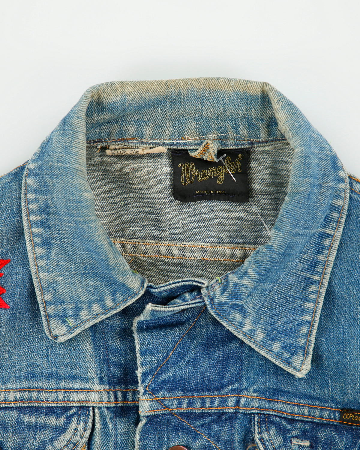 Vintage 1970s Wrangler 124MJ Made In USA Custom Embroidered Denim Trucker Jacket - S