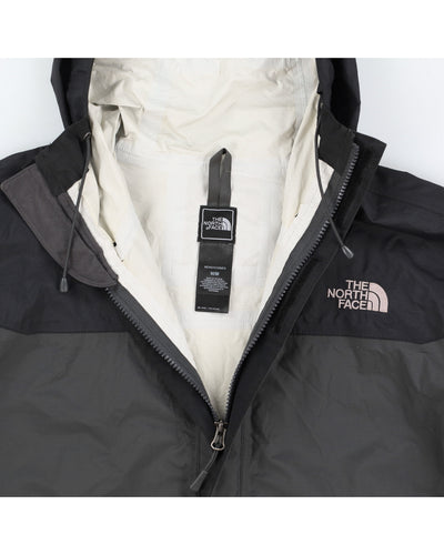 The North Face Grey / Black HyVent 2.5L Hooded Jacket - M