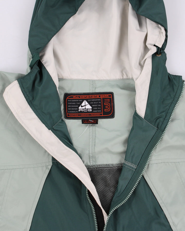 Nike ACG Green Hooded Windbreaker - S