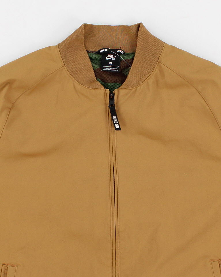 Nike sb bomber jacket deals