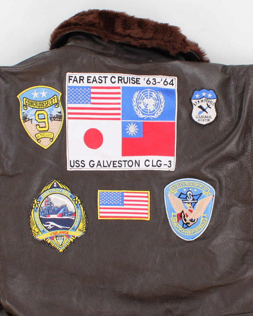 Mens Vintage Brown Leather Bomber Jacket With Patches - XL