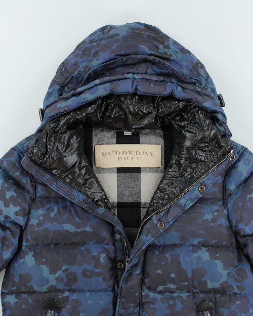Vintage Burberry Brit Blue Camouflage Hooded Puffer Jacket - M