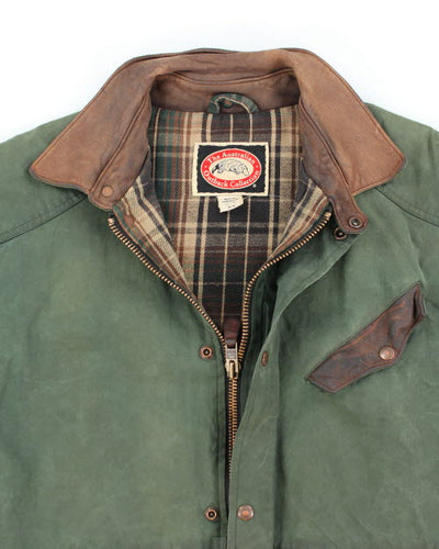 Vintage 90's Waxed Collared Hunting Jacket - M