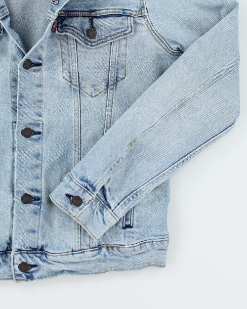 Vintage Levi's Light Wash Denim Jacket - M