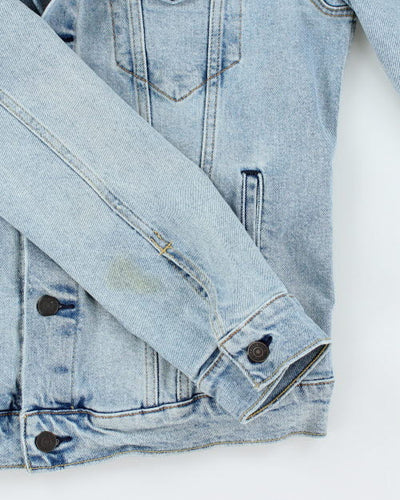 Vintage Levi's Light Wash Denim Jacket - M