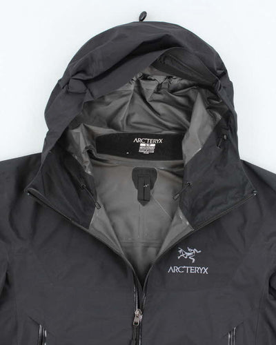Vintage Arc'teryx Lightweight Goretex Rain Jacket - S