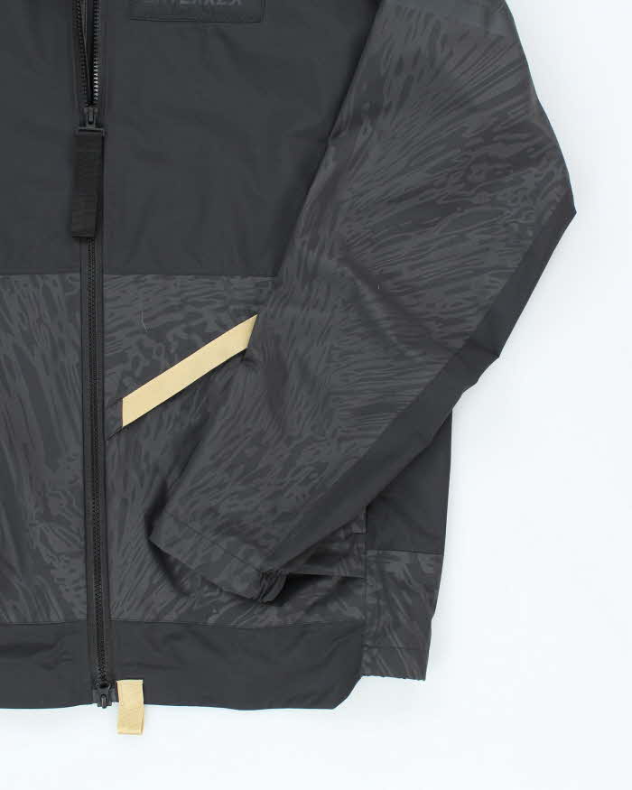Vintage 2000's DSWT Adidas Terrex Hooded Rain Jacket - L