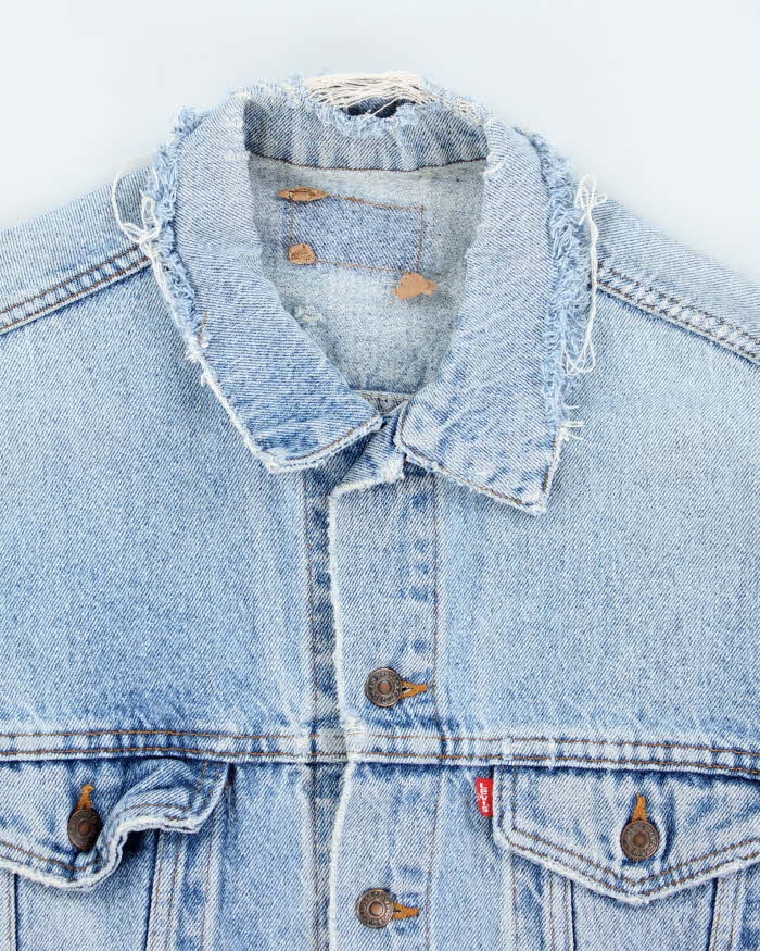 Vintage 90's Levi's Oversized Light Wash Denim Jacket - L