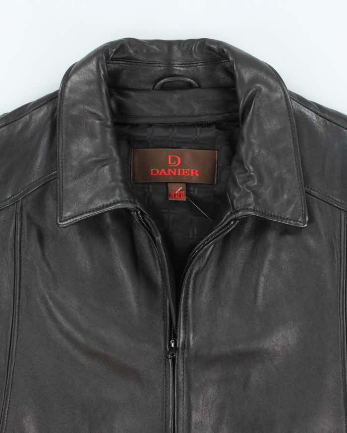 Vintage 2000's Danier Heavyweight Leather Zip Up Jacket - L