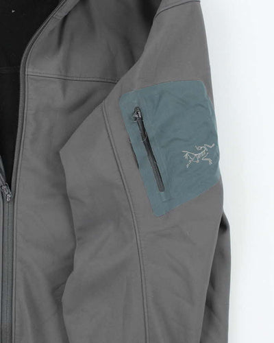 Vintage 90's Arc'teryx Lightweight Hooded Jacket - L