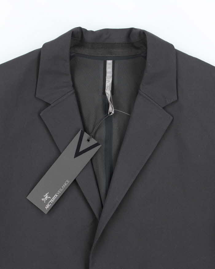 Arc'teryx Veilance DSWT Indisce Goretex Blazer - XL – Rokit