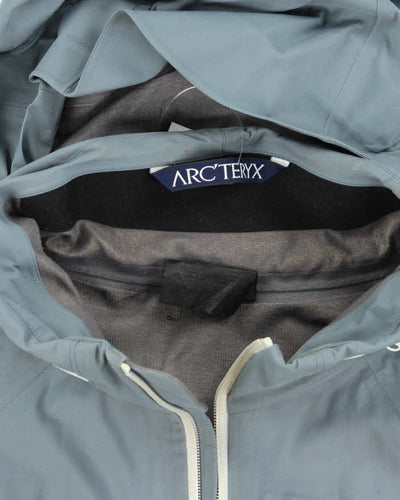 Vintage 90's Arc'teryx Hooded Goretex Rain Jacket - XL
