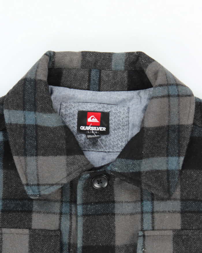 Vintage 2000's Quiksilver Heavyweight Button Up Flannel Shacket - L
