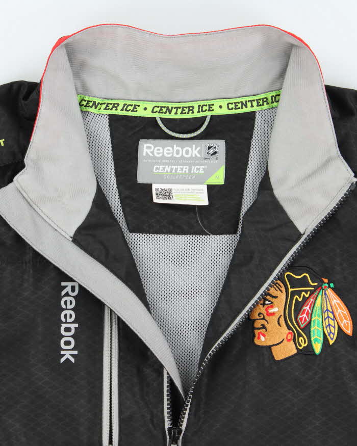 Vintage 2000's Reebok Chicago Blackhawks NHL Windbreaker Jacket - M