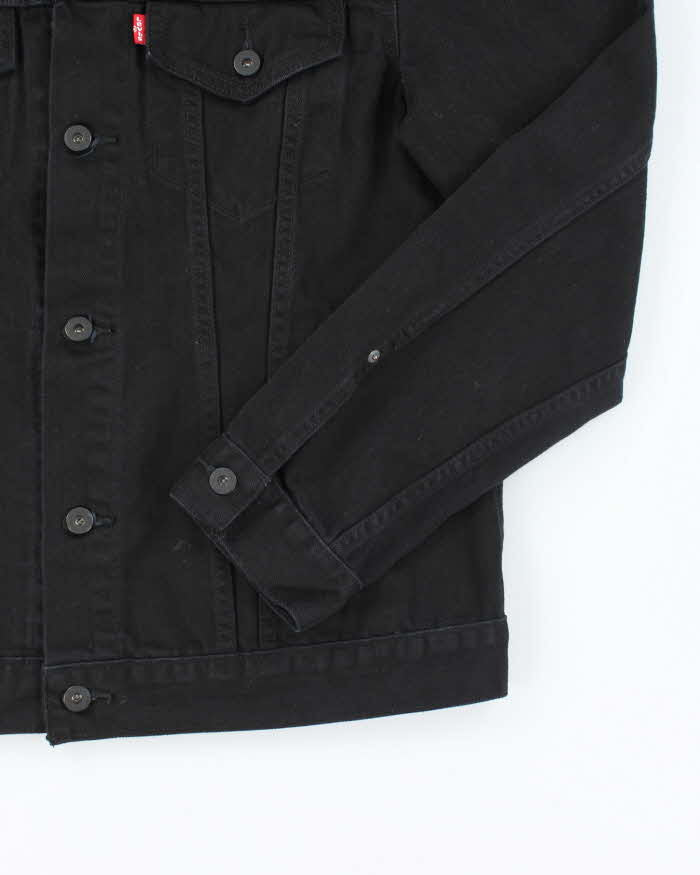 Vintage 2000's Levi's Black Wash Denim Jacket - L – Rokit