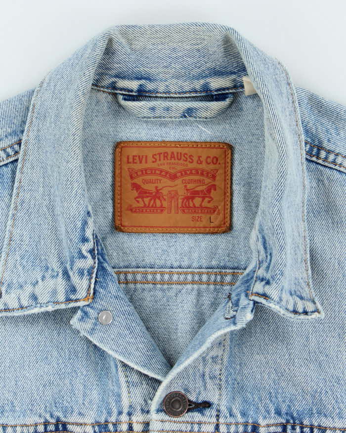 Vintage 2000's Levi's Boxy Light Wash Denim Jacket - L