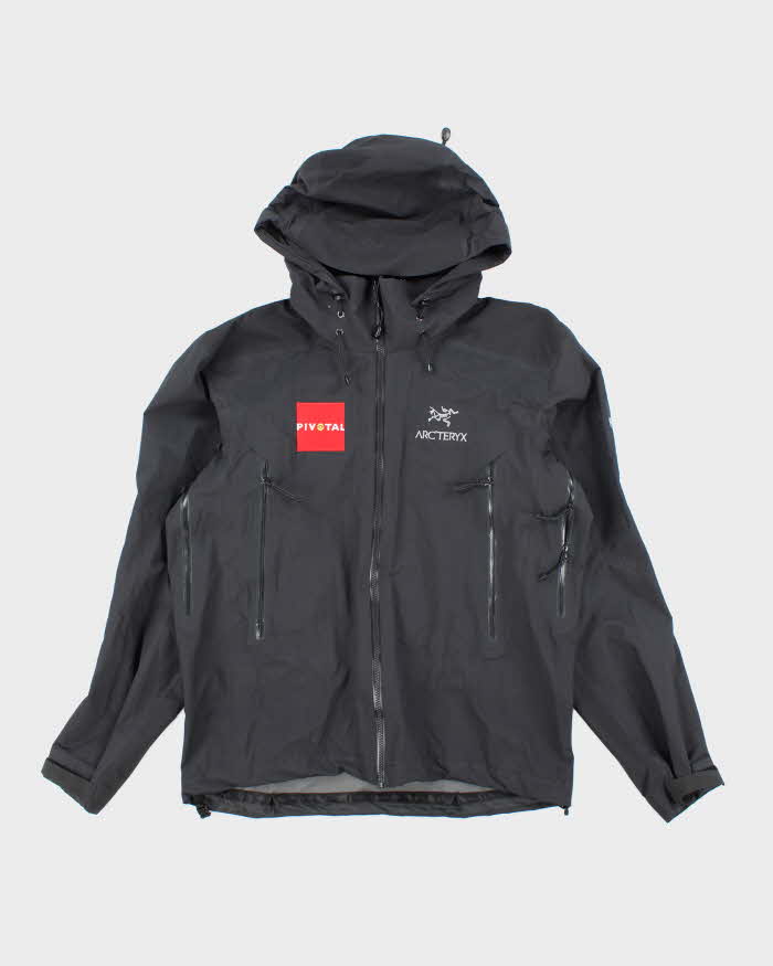 Vintage Arc'teryx Beta AR Gore-Tex Embroidered Hooded Jacket - M