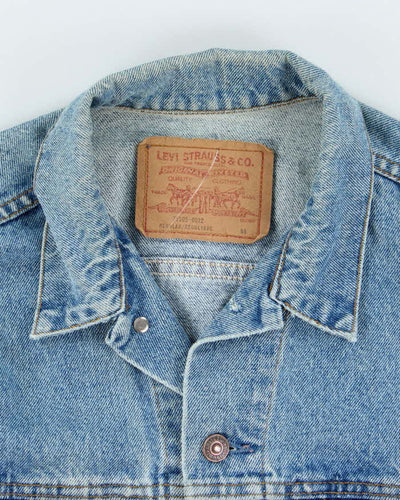 Vintage 90's Levi's Light Wash Denim Jacket - L