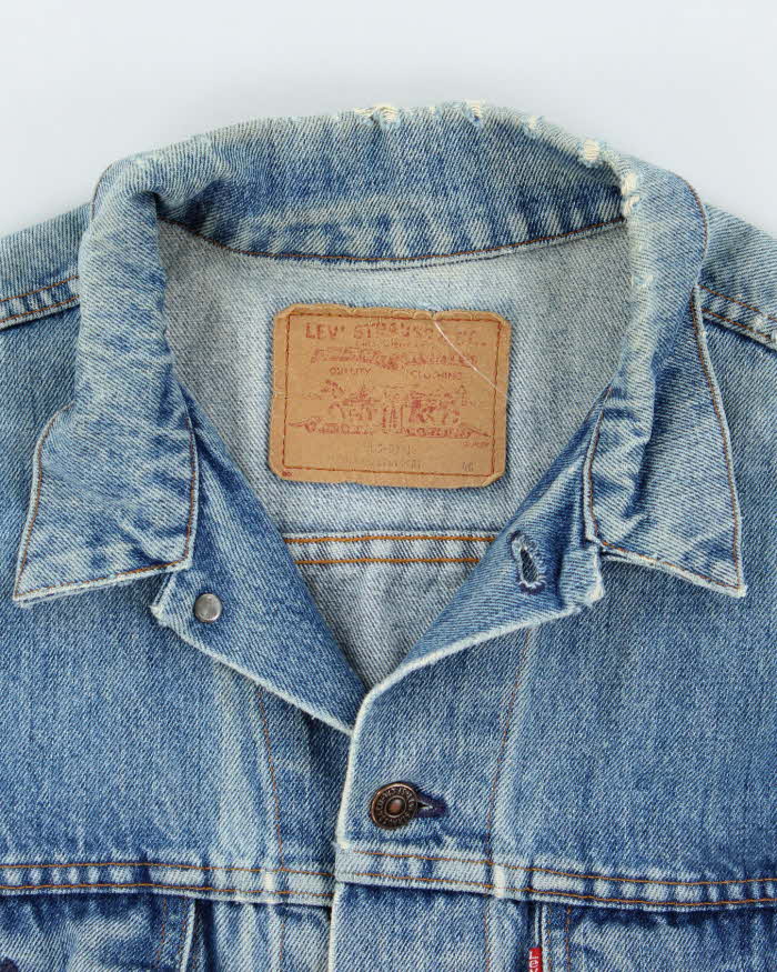 Vintage 90's Levi's Medium Wash Boxy Denim Jacket - L