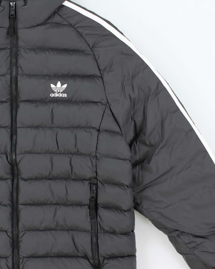 Adidas Originals Embroidered Trefoil Ribbed Puffer Jacket - M