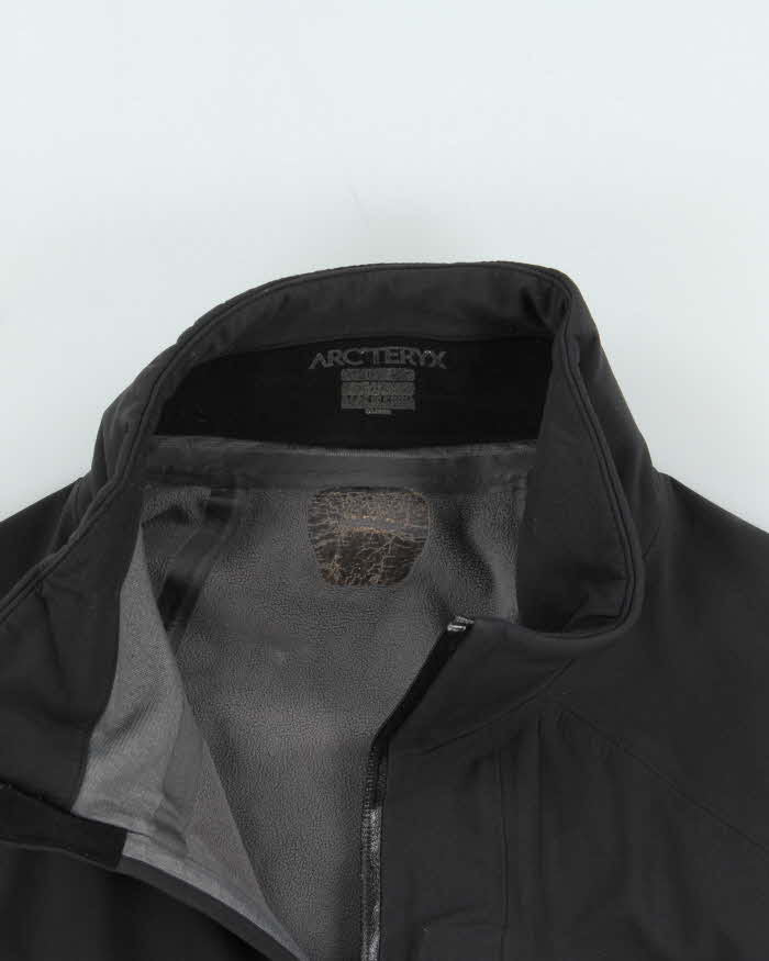 Vintage 00s Arc'teryx Windstopper Soft Shell Jacket - L