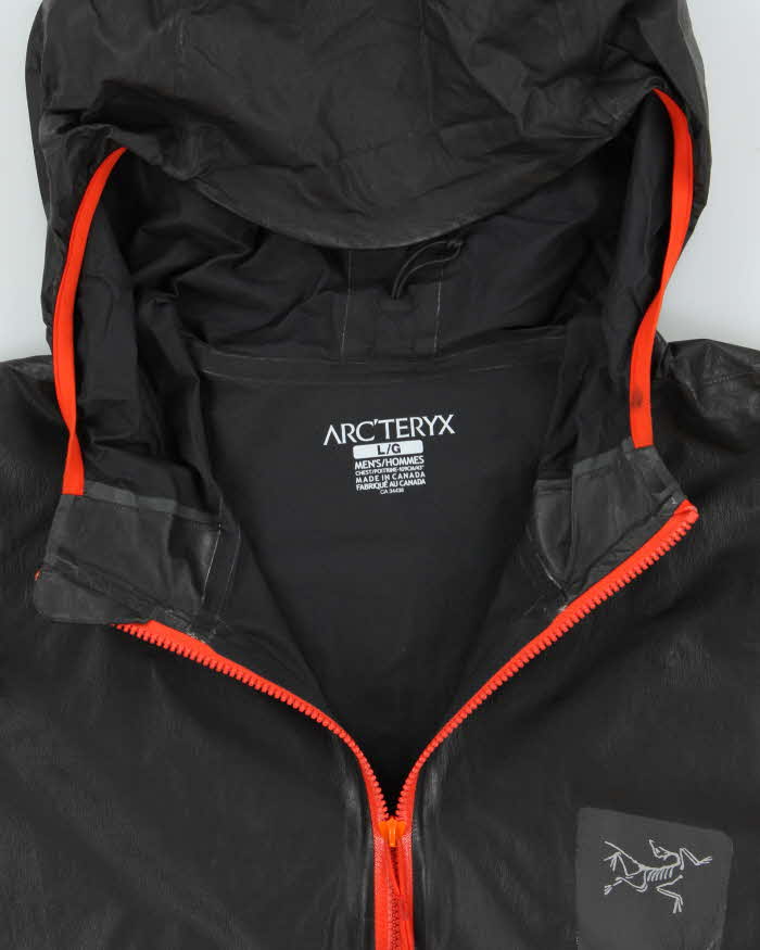 2016 Arc'teryx Norvan SL Gore-Tex Lightweight Hooded Packable Windbreaker Jacket - L